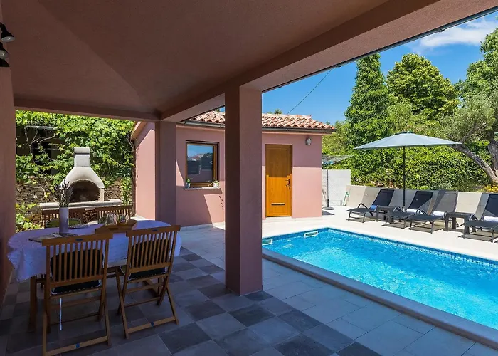 Martulin Будинок відпочинку Пула