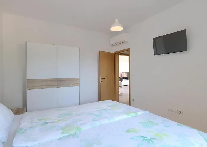 Будинок відпочинку Martulin Пула